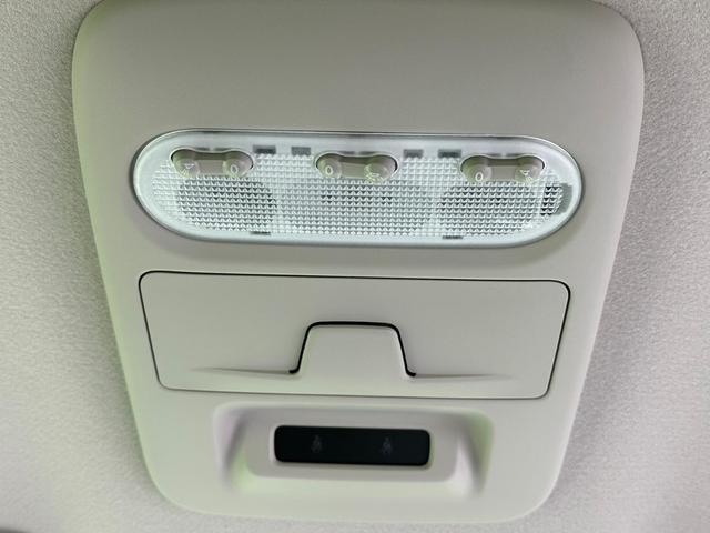 S 車線逸脱防止支援システム/パーキングアシスト バックガイド/EBD付ABS/横滑り防止装置/アイドリングストップ/エアバッグ 運転席/エアバッグ 助手席/エアバッグ サイド/パワーウインドウ 禁煙車(19枚目)