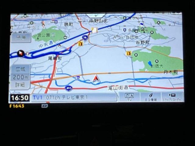 タント カスタムＲＳトップエディションＳＡ３　新品タイヤ／保証書／純正　８インチ　ＳＤナビ／衝突安全装置／両側電動スライドドア／シートヒーター／車線逸脱防止支援システム／シート　ハーフレザー／パーキングアシスト　バックガイド　衝突被害軽減システム（9枚目）