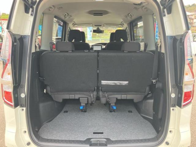 セレナ eパワーハイウェイスターV 新品タイヤ/保証書/純正 10インチ SDナビ/インテリジェントルームミラー/衝突安全装置/両側電動スライドドア/アラウンドビューモニター/車線逸脱防止支援システム/プロパイロット 全周囲カメラ(20枚目)