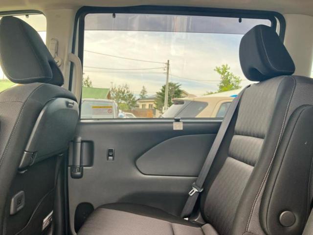 セレナ eパワーハイウェイスターV 新品タイヤ/保証書/純正 10インチ SDナビ/インテリジェントルームミラー/衝突安全装置/両側電動スライドドア/アラウンドビューモニター/車線逸脱防止支援システム/プロパイロット 全周囲カメラ(24枚目)