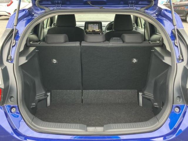 アクア G 保証書/ディスプレイオーディオ/トヨタセーフティセンス/シートヒーター 前席/パノラミックビューモニター/車線逸脱防止支援システム/パーキングアシスト バックガイド/ヘッドランプ HID 全周囲カメラ(8枚目)