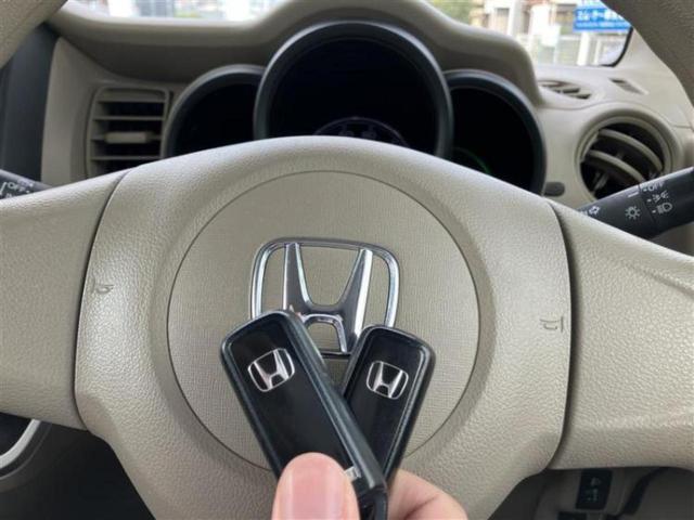 N-BOX G 保証書/純正 SDナビ/EBD付ABS/横滑り防止装置/アイドリングストップ/ワンセグTV/禁煙車/エアバッグ 運転席/エアバッグ 助手席/パワーウインドウ/エンジンスタートボタン/キーレスエントリー(15枚目)