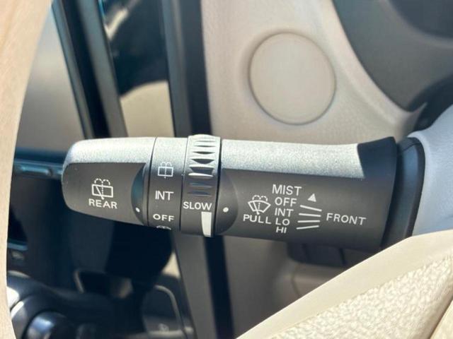 デイズ J 新品タイヤ/保証書/社外 SDナビ/Bluetooth接続/EBD付ABS/ワンセグTV/禁煙車/エアバッグ 運転席/エアバッグ 助手席/パワーウインドウ/キーレスエントリー/パワーステアリング(17枚目)