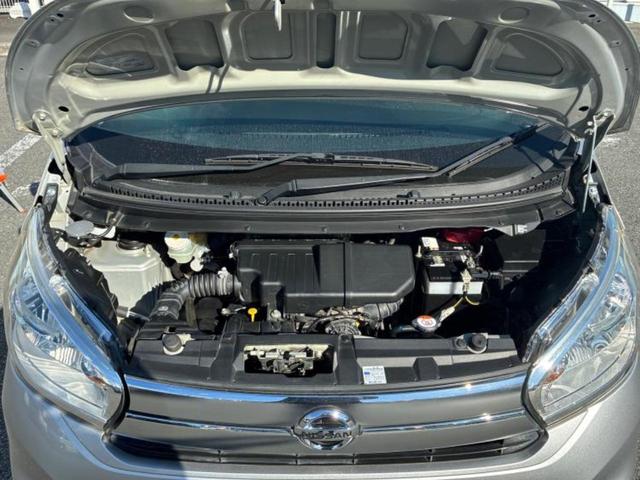 デイズ J 新品タイヤ/保証書/社外 SDナビ/Bluetooth接続/EBD付ABS/ワンセグTV/禁煙車/エアバッグ 運転席/エアバッグ 助手席/パワーウインドウ/キーレスエントリー/パワーステアリング(33枚目)