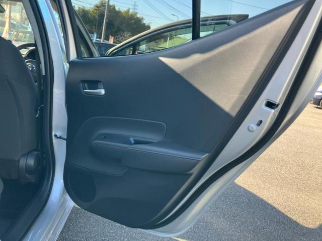 アクア Z 保証書/ディスプレイオーディオ+ナビ/衝突安全装置/車線逸脱防止支援システム/ヘッドランプ LED/ETC/EBD付ABS/横滑り防止装置/アイドリングストップ/クルーズコントロール バックカメラ(21枚目)