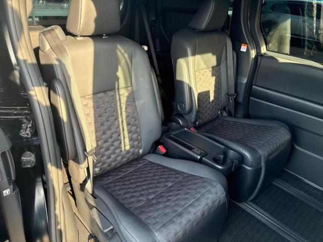 ヴォクシー S-Z 新品タイヤ/保証書/ディスプレイオーディオ+ナビ/衝突安全装置/両側電動スライドドア/シートヒーター/車線逸脱防止支援システム/シート ハーフレザー/ヘッドランプ LED/ETC 衝突被害軽減システム(5枚目)