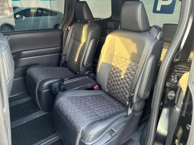 ヴォクシー S-Z 新品タイヤ/保証書/ディスプレイオーディオ+ナビ/衝突安全装置/両側電動スライドドア/シートヒーター/車線逸脱防止支援システム/シート ハーフレザー/ヘッドランプ LED/ETC 衝突被害軽減システム(8枚目)