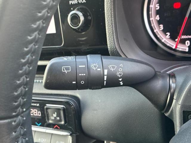 ヴォクシー S-Z 新品タイヤ/保証書/ディスプレイオーディオ+ナビ/衝突安全装置/両側電動スライドドア/シートヒーター/車線逸脱防止支援システム/シート ハーフレザー/ヘッドランプ LED/ETC 衝突被害軽減システム(18枚目)