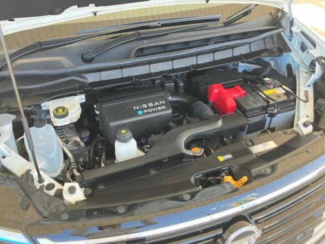 セレナ eパワーハイウェイスターV 保証書/純正 12.3インチ メモリーナビ/フリップダウンモニター/インテリジェントルームミラー/エマージェンシーブレーキ/両側電動スライドドア/アラウンドビューモニター/車線逸脱防止支援システム(56枚目)