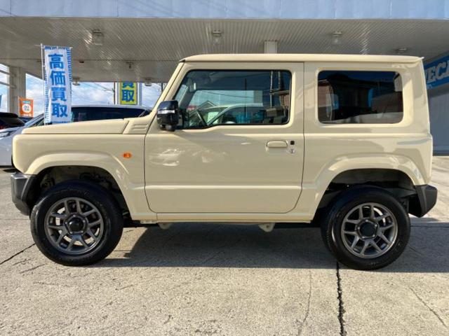ジムニー 4WD XC 保証書/セーフティサポート(スズキ)/シートヒーター 前席/車線逸脱防止支援システム/ヘッドランプ LED/ABS/横滑り防止装置/アイドリングストップ/クルーズコントロール/禁煙車 4WD(2枚目)