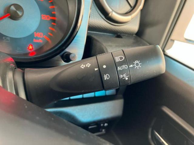 ジムニー 4WD XC 保証書/セーフティサポート(スズキ)/シートヒーター 前席/車線逸脱防止支援システム/ヘッドランプ LED/ABS/横滑り防止装置/アイドリングストップ/クルーズコントロール/禁煙車 4WD(11枚目)