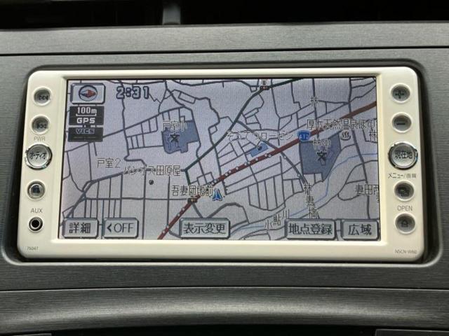 プリウス L 保証書/純正 SDナビ/ETC/EBD付ABS/横滑り防止装置/アイドリングストップ/ワンセグTV/禁煙車/エアバッグ 運転席/エアバッグ 助手席/エアバッグ サイド 盗難防止装置 オートライト(9枚目)