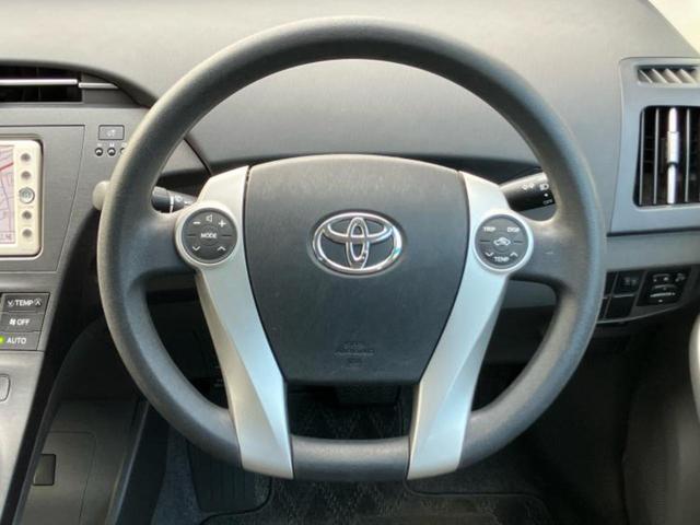 プリウス L 保証書/純正 SDナビ/ETC/EBD付ABS/横滑り防止装置/アイドリングストップ/ワンセグTV/禁煙車/エアバッグ 運転席/エアバッグ 助手席/エアバッグ サイド 盗難防止装置 オートライト(13枚目)