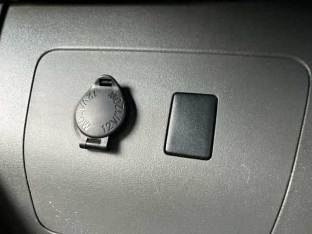 プリウス L 保証書/純正 SDナビ/ETC/EBD付ABS/横滑り防止装置/アイドリングストップ/ワンセグTV/禁煙車/エアバッグ 運転席/エアバッグ 助手席/エアバッグ サイド 盗難防止装置 オートライト(33枚目)