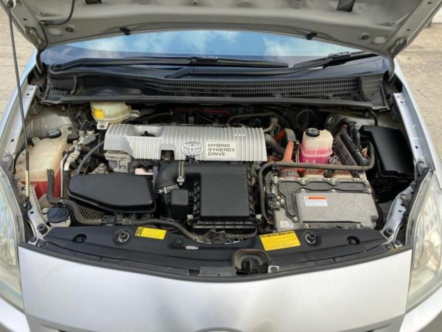 プリウス L 保証書/純正 SDナビ/ETC/EBD付ABS/横滑り防止装置/アイドリングストップ/ワンセグTV/禁煙車/エアバッグ 運転席/エアバッグ 助手席/エアバッグ サイド 盗難防止装置 オートライト(40枚目)