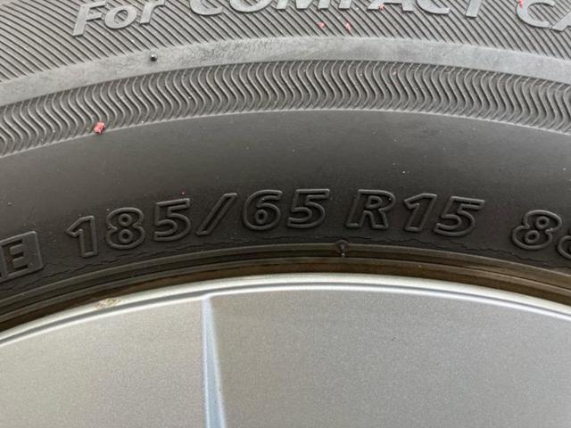 プリウス L 保証書/純正 SDナビ/ETC/EBD付ABS/横滑り防止装置/アイドリングストップ/ワンセグTV/禁煙車/エアバッグ 運転席/エアバッグ 助手席/エアバッグ サイド 盗難防止装置 オートライト(42枚目)