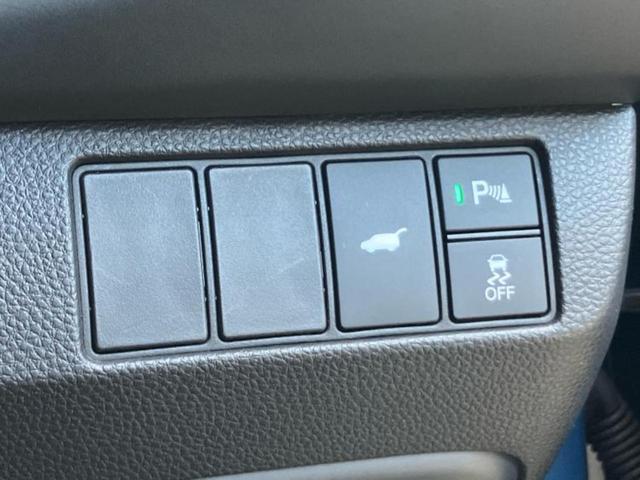 ヴェゼル eHEV Z 保証書/ディスプレイオーディオ+ナビ/衝突安全装置/シートヒーター/車線逸脱防止支援システム/シート ハーフレザー/電動バックドア/ヘッドランプ LED/ETC/EBD付ABS 衝突被害軽減システム(26枚目)