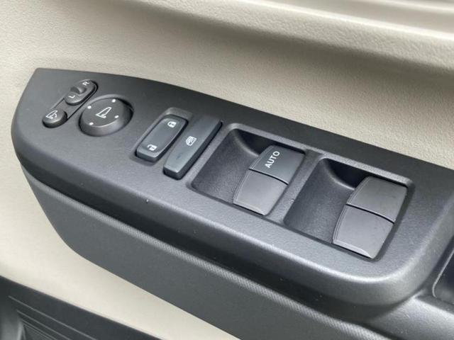 N-BOX ヒョウジュン 保証書/ディスプレイオーディオ10インチ/ホンダセンシング/電動スライドドア/シートヒーター 前席/車線逸脱防止支援システム/パーキングアシスト バックガイド/ヘッドランプ LED バックカメラ(6枚目)