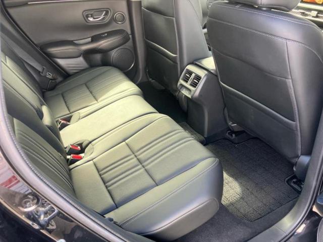 ZR-V eHEV Z 新品タイヤ/BOSE/ディスプレイオーディオ+ナビ9インチ/ホンダセンシング/シートヒーター 前席/全方位モニター/車線逸脱防止支援システム/シート フルレザー 革シート 衝突被害軽減システム 禁煙車(5枚目)