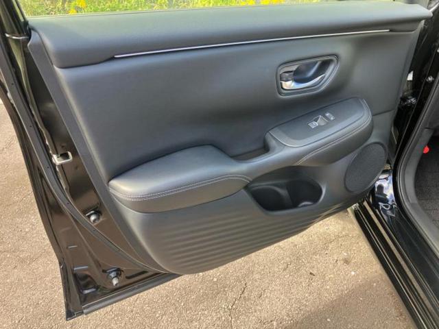 ZR-V eHEV Z 新品タイヤ/BOSE/ディスプレイオーディオ+ナビ9インチ/ホンダセンシング/シートヒーター 前席/全方位モニター/車線逸脱防止支援システム/シート フルレザー 革シート 衝突被害軽減システム 禁煙車(22枚目)