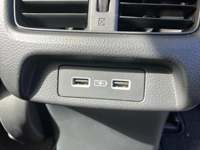 ZR-V eHEV Z 新品タイヤ/BOSE/ディスプレイオーディオ+ナビ9インチ/ホンダセンシング/シートヒーター 前席/全方位モニター/車線逸脱防止支援システム/シート フルレザー 革シート 衝突被害軽減システム 禁煙車(34枚目)