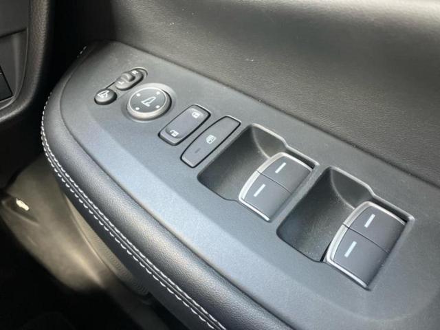 ZR-V eHEV Z 新品タイヤ/BOSE/ディスプレイオーディオ+ナビ9インチ/ホンダセンシング/シートヒーター 前席/全方位モニター/車線逸脱防止支援システム/シート フルレザー 革シート 衝突被害軽減システム 禁煙車(37枚目)