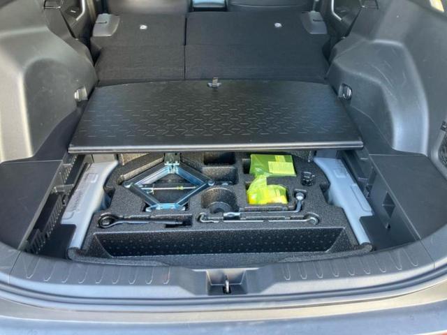RAV4 4WD G 保証書/ディスプレイオーディオ+ナビ9インチ/トヨタセーフティセンス/シートヒーター 前席/パノラミックビューモニター/車線逸脱防止支援システム/シート 合皮/電動バックドア 衝突被害軽減システム(24枚目)