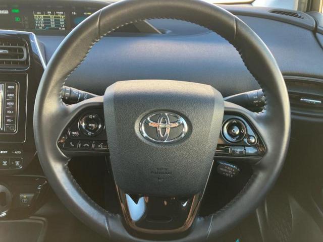 プリウス Ｓ　純正　ＳＤナビ／トヨタセーフティセンス／車線逸脱防止支援システム／ドライブレコーダー　前後／ヘッドランプ　ＬＥＤ／Ｂｌｕｅｔｏｏｔｈ接続／ＥＴＣ２．０／ＥＢＤ付ＡＢＳ／横滑り防止装置　バックカメラ（15枚目）