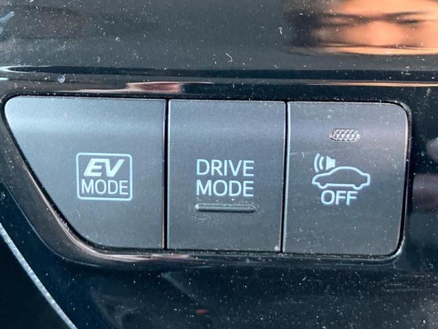 プリウス Ｓ　純正　ＳＤナビ／トヨタセーフティセンス／車線逸脱防止支援システム／ドライブレコーダー　前後／ヘッドランプ　ＬＥＤ／Ｂｌｕｅｔｏｏｔｈ接続／ＥＴＣ２．０／ＥＢＤ付ＡＢＳ／横滑り防止装置　バックカメラ（28枚目）