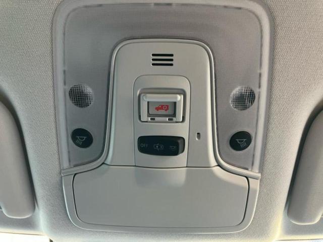 プリウス Ｓ　純正　ＳＤナビ／トヨタセーフティセンス／車線逸脱防止支援システム／ドライブレコーダー　前後／ヘッドランプ　ＬＥＤ／Ｂｌｕｅｔｏｏｔｈ接続／ＥＴＣ２．０／ＥＢＤ付ＡＢＳ／横滑り防止装置　バックカメラ（41枚目）