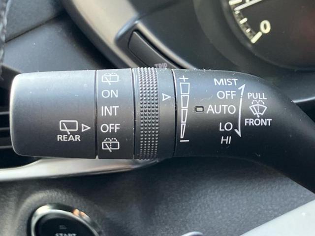 MX-30 ヒョウジュン 新品タイヤ/保証書/純正 8.8インチ メモリーナビ/アイアクティブセンス(マツダ)/シートヒーター 前席/360°ビューモニター/車線逸脱防止支援システム/シート ハーフレザー/電動バックドア(16枚目)