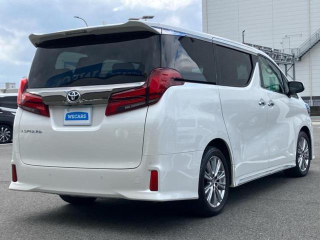 アルファード Sタイプゴールド サンルーフ/ディスプレイオーディオ+ナビ9インチ/フリップダウンモニター 純正 12.1インチ/デジタルインナーミラー/トヨタセーフティセンス/両側電動スライドドア 衝突被害軽減システム バックカメラ(3枚目)