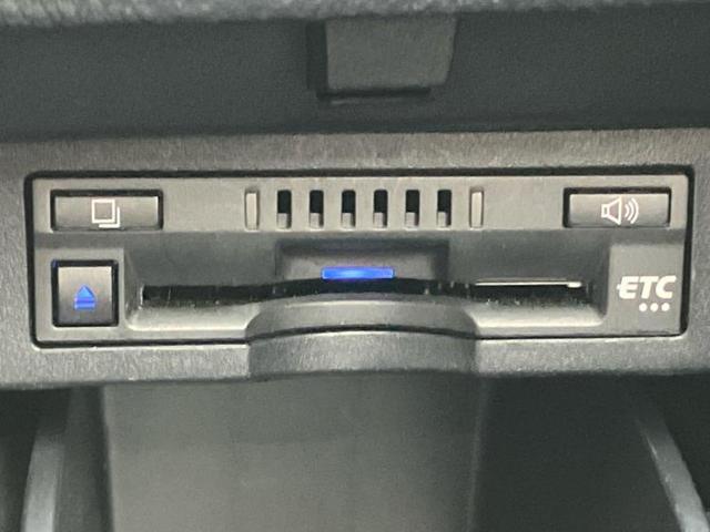 アルファード Sタイプゴールド サンルーフ/ディスプレイオーディオ+ナビ9インチ/フリップダウンモニター 純正 12.1インチ/デジタルインナーミラー/トヨタセーフティセンス/両側電動スライドドア 衝突被害軽減システム バックカメラ(25枚目)