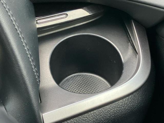 アルファード Sタイプゴールド サンルーフ/ディスプレイオーディオ+ナビ9インチ/フリップダウンモニター 純正 12.1インチ/デジタルインナーミラー/トヨタセーフティセンス/両側電動スライドドア 衝突被害軽減システム バックカメラ(38枚目)