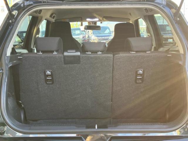 スイフトスポーツ スポーツ　新品タイヤ／純正　８インチ　ＳＤナビ／セーフティサポート（スズキ）／シートヒーター／全方位モニター用カメラ／ヘッドランプ　ＬＥＤ／Ｂｌｕｅｔｏｏｔｈ接続／ＥＴＣ／ＥＢＤ付ＡＢＳ／横滑り防止装置（8枚目）