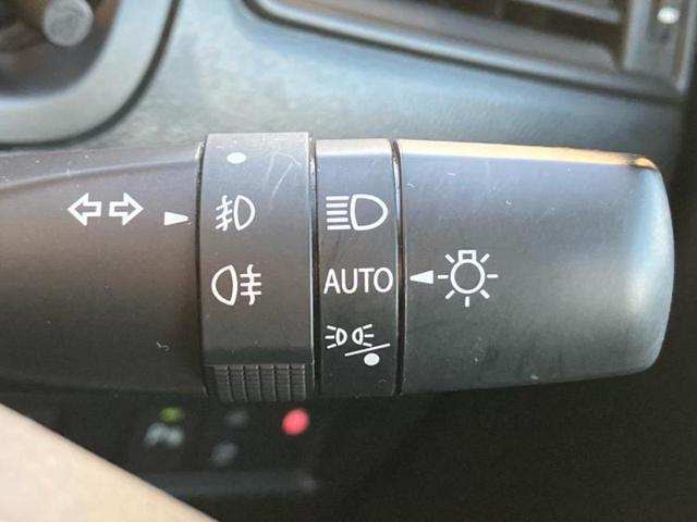 スイフトスポーツ スポーツ　新品タイヤ／純正　８インチ　ＳＤナビ／セーフティサポート（スズキ）／シートヒーター／全方位モニター用カメラ／ヘッドランプ　ＬＥＤ／Ｂｌｕｅｔｏｏｔｈ接続／ＥＴＣ／ＥＢＤ付ＡＢＳ／横滑り防止装置（15枚目）