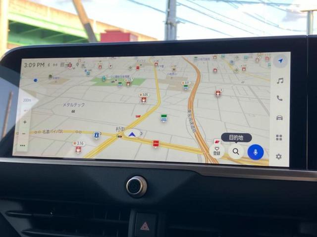 クラウンスポーツ ４ＷＤ　Ｚ　純正　ＳＤナビ／デジタルインナーミラー／衝突安全装置／シートヒーター／全方位モニター／車線逸脱防止支援システム／シート　合皮／パーキングアシスト　自動操舵／電動バックドア／ヘッドランプ　ＬＥＤ　４ＷＤ（10枚目）