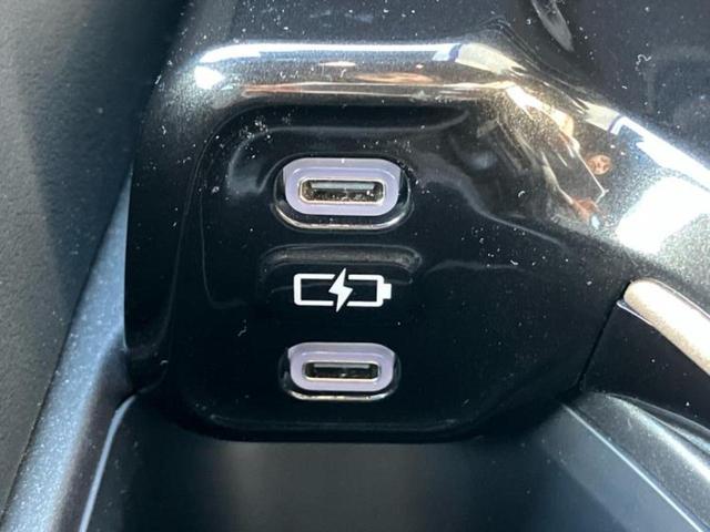 クラウンスポーツ ４ＷＤ　Ｚ　純正　ＳＤナビ／デジタルインナーミラー／衝突安全装置／シートヒーター／全方位モニター／車線逸脱防止支援システム／シート　合皮／パーキングアシスト　自動操舵／電動バックドア／ヘッドランプ　ＬＥＤ　４ＷＤ（40枚目）