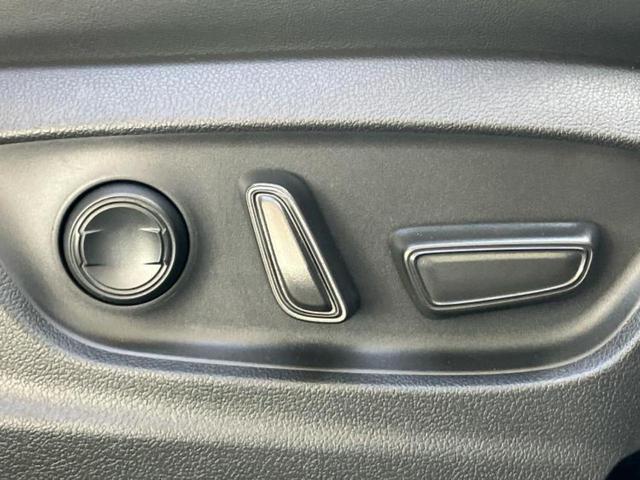 クラウンスポーツ ４ＷＤ　Ｚ　純正　ＳＤナビ／デジタルインナーミラー／衝突安全装置／シートヒーター／全方位モニター／車線逸脱防止支援システム／シート　合皮／パーキングアシスト　自動操舵／電動バックドア／ヘッドランプ　ＬＥＤ　４ＷＤ（50枚目）