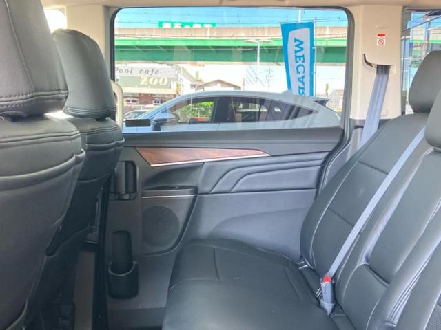 デリカD:5 4WD P 純正 10インチ SDナビ/衝突安全装置/両側電動スライドドア/シートヒーター/マルチアラウンドモニター/車線逸脱防止支援システム/電動バックドア/ヘッドランプ LED/Bluetooth接続 4WD(5枚目)