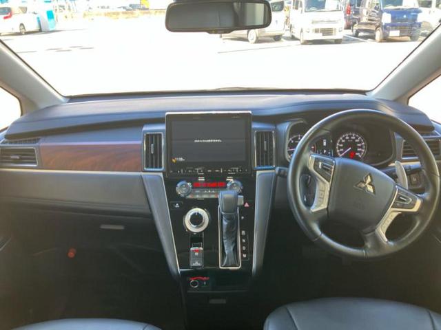 デリカD:5 4WD P 純正 10インチ SDナビ/衝突安全装置/両側電動スライドドア/シートヒーター/マルチアラウンドモニター/車線逸脱防止支援システム/電動バックドア/ヘッドランプ LED/Bluetooth接続 4WD(9枚目)