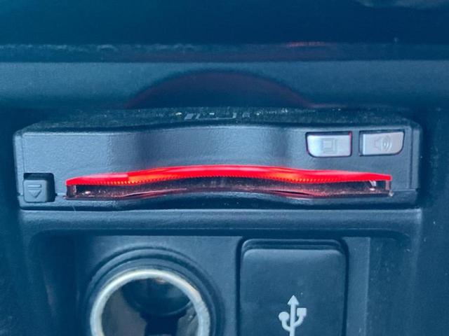 デリカD:5 4WD P 純正 10インチ SDナビ/衝突安全装置/両側電動スライドドア/シートヒーター/マルチアラウンドモニター/車線逸脱防止支援システム/電動バックドア/ヘッドランプ LED/Bluetooth接続 4WD(16枚目)