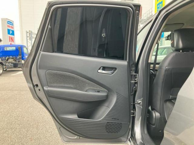 オーラ Gレザーエディション BOSE/保証書/純正 9インチ SDナビ/インテリジェントルームミラー/衝突安全装置/全方位モニター/車線逸脱防止支援システム/シート フルレザー/ヘッドランプ LED/ETC/EBD付ABS(7枚目)