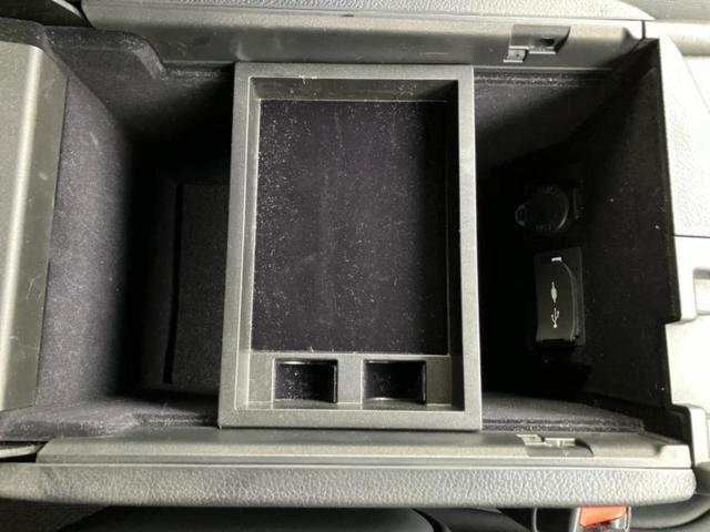 NX NX200t Fスポーツ 新品タイヤ/純正 SDナビ/シートヒーター/シート 合皮/ヘッドランプ LED/ETC/EBD付ABS/横滑り防止装置/アイドリングストップ/サイドモニター/バックモニター/フルセグTV/DVD(31枚目)