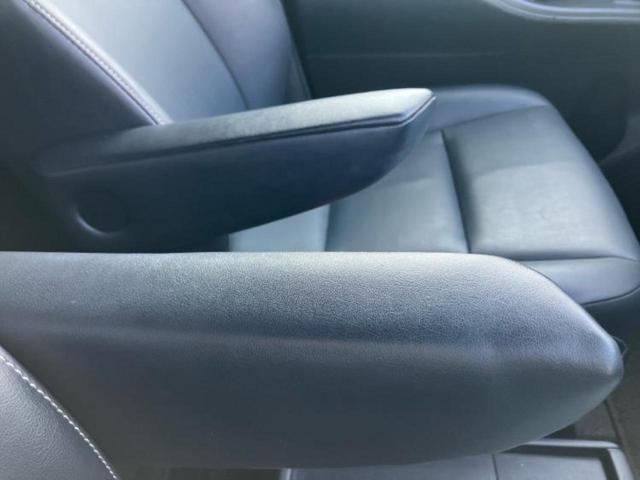 エスクァイア ハイブリッドGiブラックテーラード 新品タイヤ/純正 10インチ SDナビ/フリップダウンモニター/衝突安全装置/両側電動スライドドア/シートヒーター/車線逸脱防止支援システム/シート 合皮/パーキングアシスト バックガイド 禁煙車(30枚目)