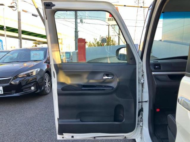 タント カスタムＲＳトップエディションＶＳ　ＳＡ３　新品タイヤ／保証書／純正　ＳＤナビ／衝突安全装置／両側電動スライドドア／シートヒーター／パノラマモニター／車線逸脱防止支援システム／シート　ハーフレザー／ヘッドランプ　ＬＥＤ　衝突被害軽減システム（6枚目）