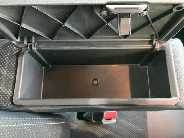 タント カスタムＲＳトップエディションＶＳ　ＳＡ３　新品タイヤ／保証書／純正　ＳＤナビ／衝突安全装置／両側電動スライドドア／シートヒーター／パノラマモニター／車線逸脱防止支援システム／シート　ハーフレザー／ヘッドランプ　ＬＥＤ　衝突被害軽減システム（28枚目）