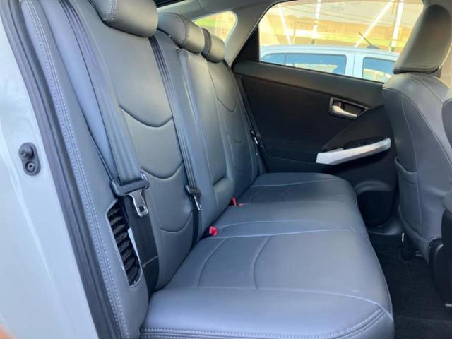 プリウス S 純正 SDナビ/パーキングアシスト バックガイド/ヘッドランプ LED/Bluetooth接続/ETC/EBD付ABS/横滑り防止装置/アイドリングストップ/フルセグTV/DVD LEDヘッドランプ(21枚目)