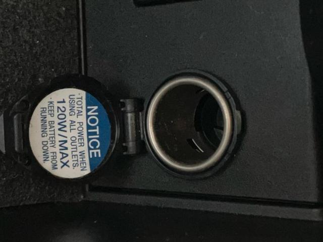 プリウス S 純正 SDナビ/パーキングアシスト バックガイド/ヘッドランプ LED/Bluetooth接続/ETC/EBD付ABS/横滑り防止装置/アイドリングストップ/フルセグTV/DVD LEDヘッドランプ(40枚目)