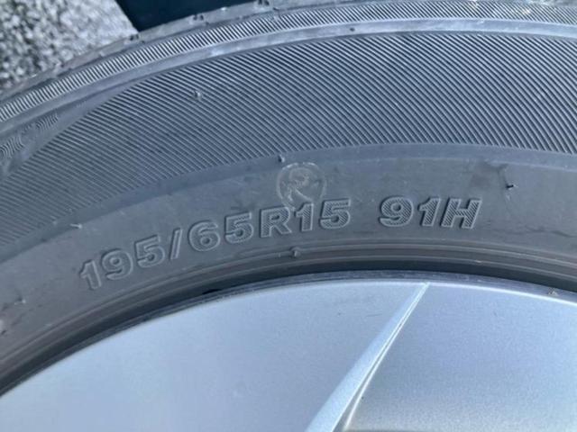 プリウス S 純正 SDナビ/パーキングアシスト バックガイド/ヘッドランプ LED/Bluetooth接続/ETC/EBD付ABS/横滑り防止装置/アイドリングストップ/フルセグTV/DVD LEDヘッドランプ(58枚目)